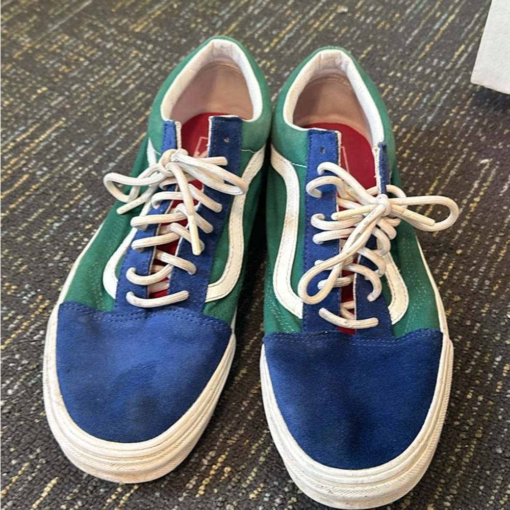 men’s size 11 vans old skool yacht club